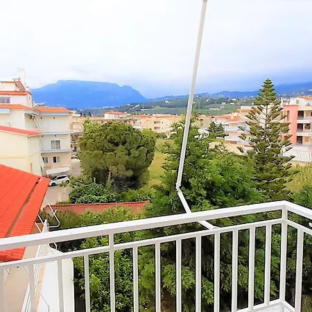 Mondo Cosseri Appartamento Akrata