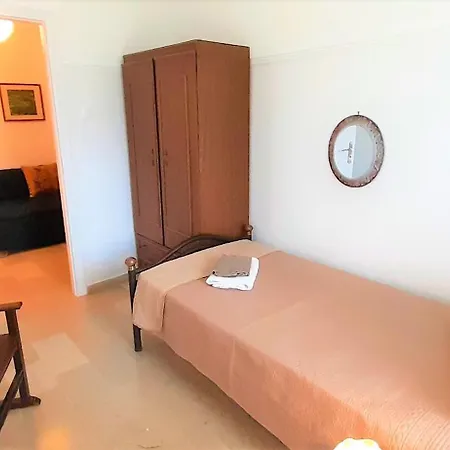 Mondo Cosseri Apartment *