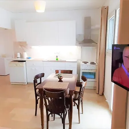 Apartment Mondo Cosseri Akrata