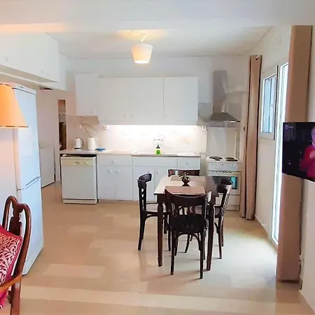 Mondo Cosseri Apartment