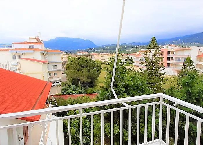 Mondo Cosseri Апартаменты Акрата