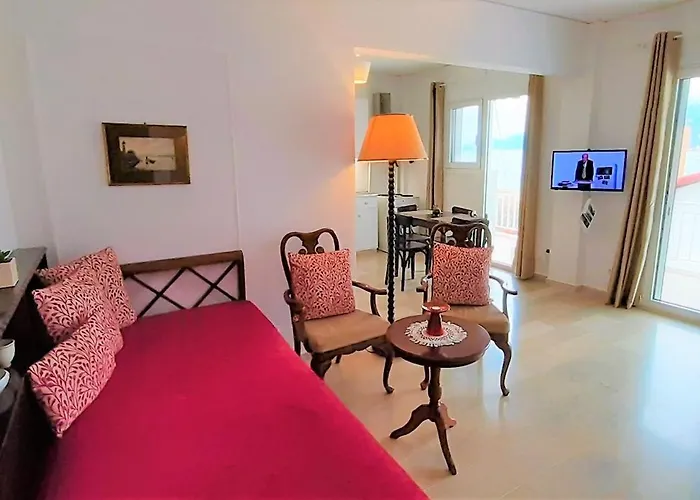 Mondo Cosseri Апартаменты Акрата