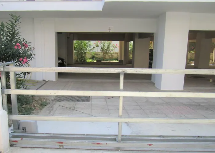 Mondo Cosseri Akrata